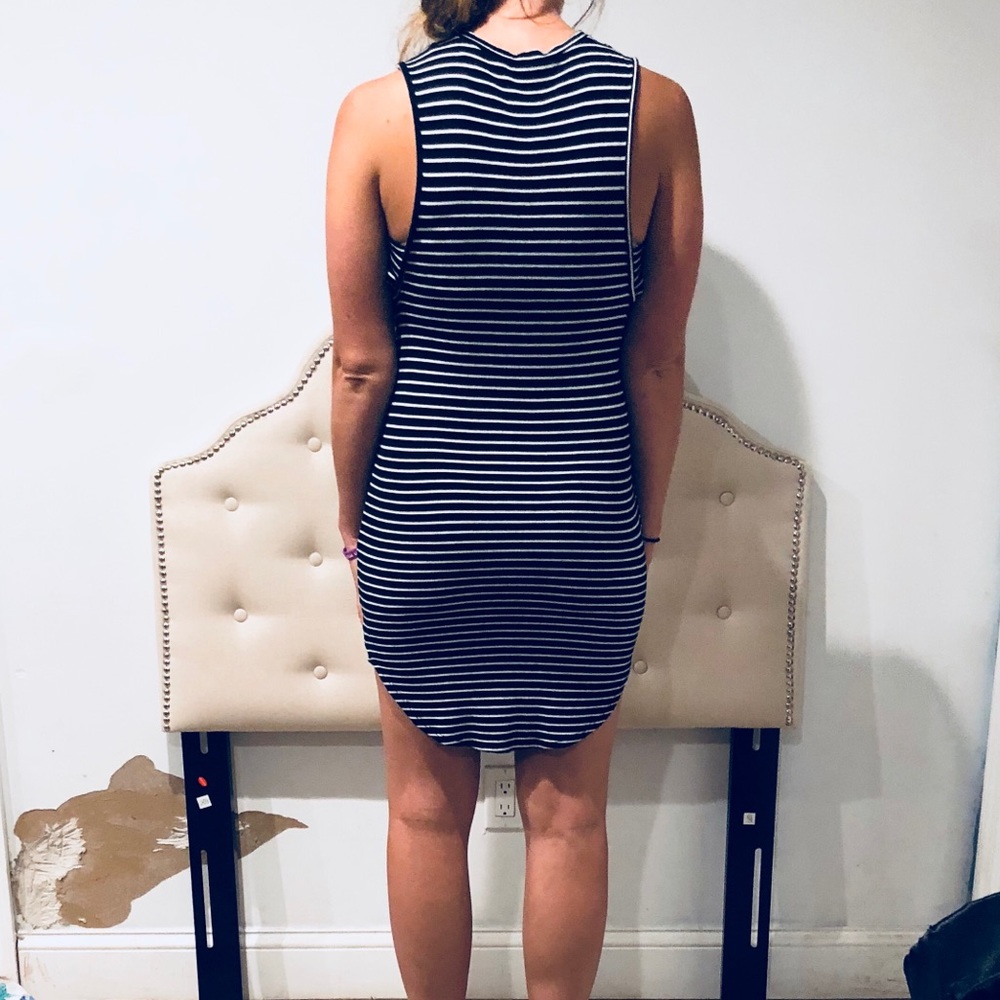 Bodycon dress - Picture 3 of 4